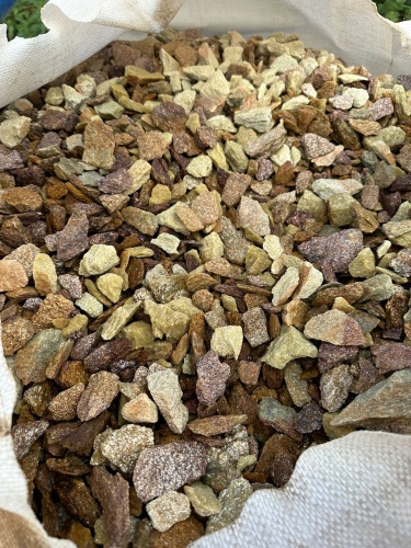 Златолит персиковый декоративная каменная крошка купить в Нижней Туре