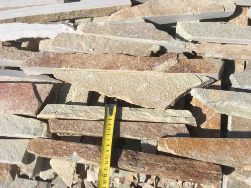 Горбушка златолит золотистый для облицовки купить в Нижней Туре