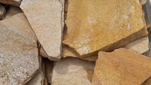Плитняк златолит жёлтый для цоколя купить в Нижней Туре