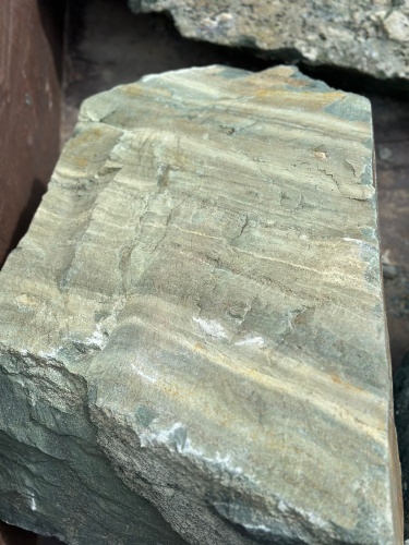 Ландшафтные глыбы зелёные 200-500 килограмм купить в Нижней Туре