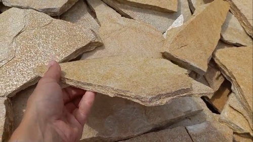 Плитняк златолит жёлтый для цоколя купить в Нижней Туре