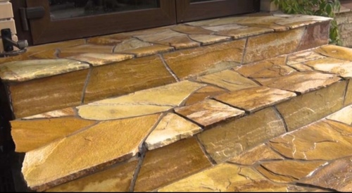 Плитняк златолит жёлтый золотистый для отмостки купить в Нижней Туре